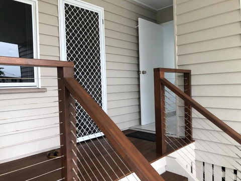 Sandhills Cottage - Sunshine Coast Guide 2