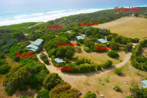 Sandpiper Ocean Cottages - Sunshine Coast Guide 0