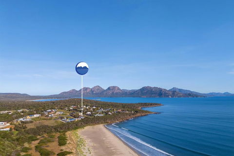Sandpipers Beach - Sunshine Coast Guide 1