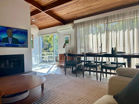 Sandy Bay Haven - Sunshine Coast Guide 2