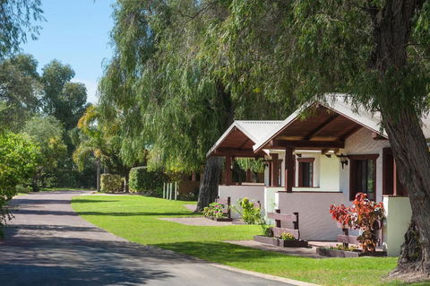 Sandy Bay Holiday Park - Sunshine Coast Guide 2