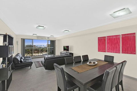 Sandy Cove Apartment The Entrance 46 - Sunshine Coast Guide 0