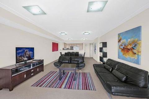 Sandy Cove Apartment The Entrance 46 - Sunshine Coast Guide 1