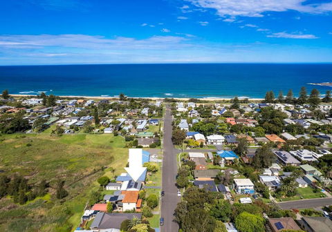Sandy Dreams - Sunshine Coast Guide 1