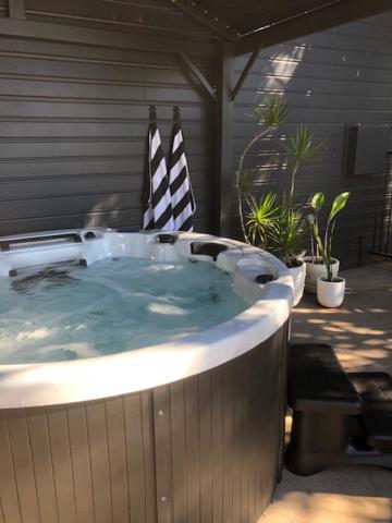The Arabella North Coast - Sunshine Coast Guide 1
