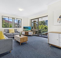Beachside Delight Near Convention Centre - Sunshine Coast Guide