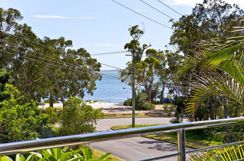 Beachside Haven - Your Perfect Oasis Home - Sunshine Coast Guide 0