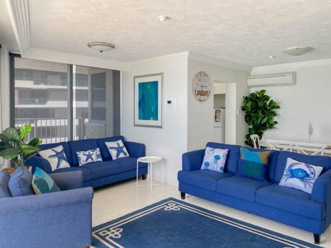 Beachside Tower Apartments - Sunshine Coast Guide 2
