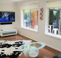 Beachside Villa Ettalong Beach - Sunshine Coast Guide