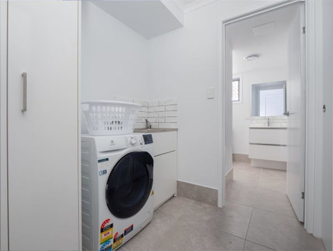 Beerburrum St, 2/22 Dicky Beach - Sunshine Coast Guide 3