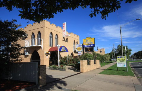 Belltower Motor Inn - Sunshine Coast Guide 1