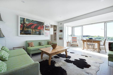 Best Beachside Location In Clovelly With Parking! - Sunshine Coast Guide 2
