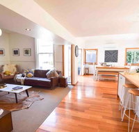 Best Location in Hobart Luxury 4 bedroom with stunning views - Sunshine Coast Guide
