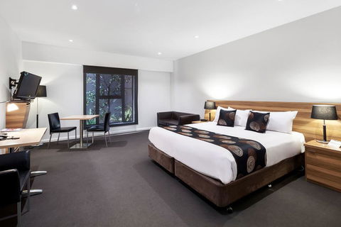 Best Western Plus Ballarat Suites - Sunshine Coast Guide 1