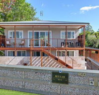 Beulah House Luxurious Accommodation - Sunshine Coast Guide
