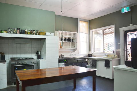 Black Diamond Lodge - Sunshine Coast Guide 1