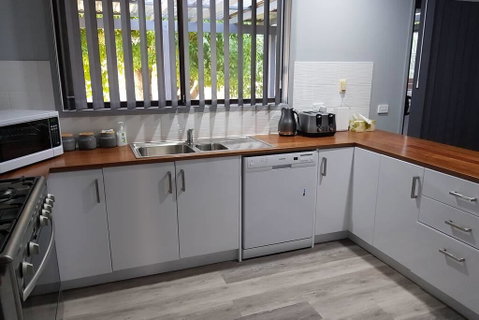 Blue Wren BnB Bathurst - Sunshine Coast Guide 2