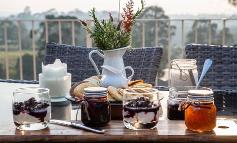 Blueberry Hills On Comleroy - Sunshine Coast Guide 2
