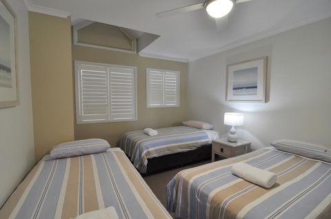 Bluedock Apartments - Sunshine Coast Guide 0