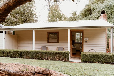 The Mulberry Cottage - Sunshine Coast Guide 0