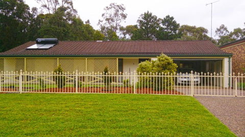 WARR4C - Home Away - Sunshine Coast Guide 0