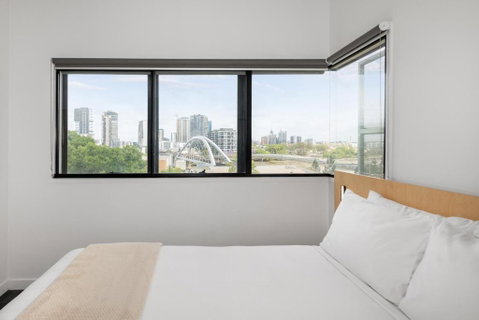 YHA Brisbane City - Sunshine Coast Guide 3