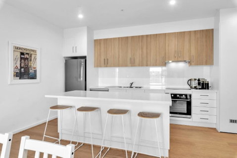 Flinders Corporate Extended Stays 8 -12 Weeks - Sunshine Coast Guide 2