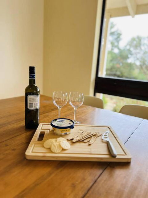 Yankalilla Foothills Retreat - Sunshine Coast Guide 1