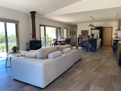 Yarra Valley Country Escape - Sunshine Coast Guide 2