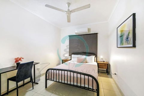 ZEN FORESHORE Cozy 2-BR, 2-BA Holiday Home + Pool - Sunshine Coast Guide 2