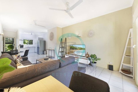 ZEN Westralia: 2-BR Cozy Inner-City Apt Near Shops - Sunshine Coast Guide 1
