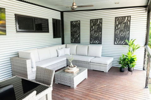 ZenLux Rosewood Luxury Family Escape - Pool - BBQ - Sunshine Coast Guide 1