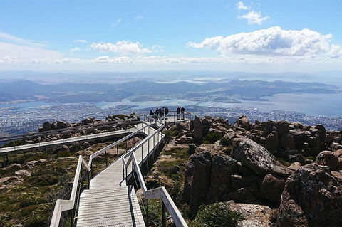 Kunanyi/Mt Wellington Explorer Bus - One Way Tour - Sunshine Coast Guide 4