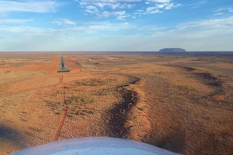 Scenic Flight: Uluru Rock Blast - Sunshine Coast Guide 4