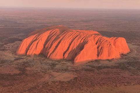 Scenic Flight: Uluru & Kata Tjuta - Sunshine Coast Guide 2