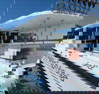 Full Day 9.5 Hour Offshore Fishing Charter - Sunshine Coast Guide