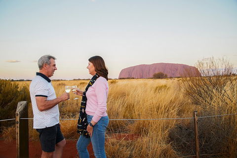 Uluru (Ayers Rock) Sunset Tour - Sunshine Coast Guide 0