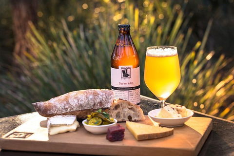 Bruny Island Private Charter Service - Sunshine Coast Guide 2