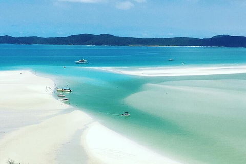 2-Night Whitsundays Sailing Cruise Incl. Whitehaven Beach & Great Barrier Reef - Sunshine Coast Guide 5