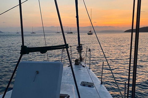 2 Night Small Group Whitsundays Sailing Adventure Aboard Mandrake - Sunshine Coast Guide 2