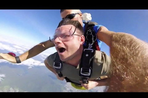 Reef And Rainforest Tandem Sky Dive In Cairns - Sunshine Coast Guide 1