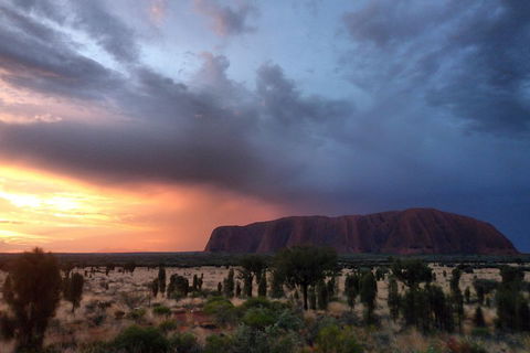 Uluru Small Group Tour Including Sunset - Sunshine Coast Guide 4