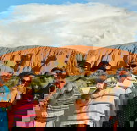 Ayers Rock Day Trip from Alice Springs Including Uluru Kata Tjuta and Sunset BBQ Dinner - Sunshine Coast Guide