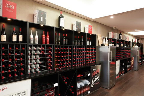Penfolds Barossa Valley: Make Your Own Wine - Sunshine Coast Guide 2
