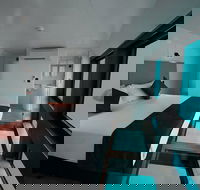 2 Day Great Barrier Reef Reefsuites Experience - Sunshine Coast Guide