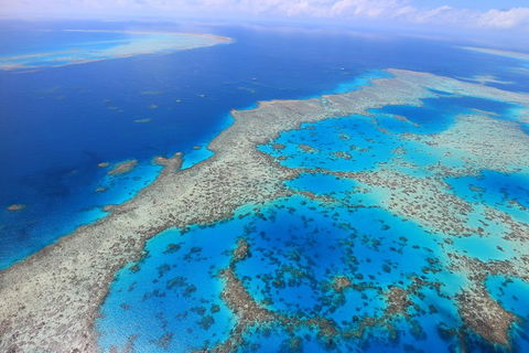 Whitsunday Islands And Heart Reef Scenic Flight - 70 Minutes - Sunshine Coast Guide 1