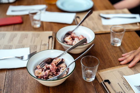 Perth Classic Bites & Local Flavors: Food Tour - Sunshine Coast Guide 0