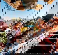 Airlie Beach Glass Bottom Boat Tour - Sunshine Coast Guide