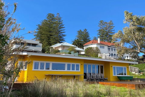 The Billionaire Club - Sunshine Coast Guide 1