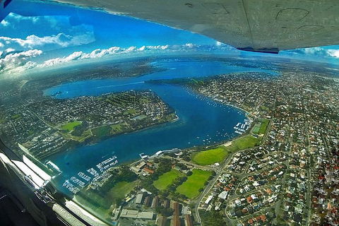 Perth Scenic Flight - City River And Beaches - Sunshine Coast Guide 4